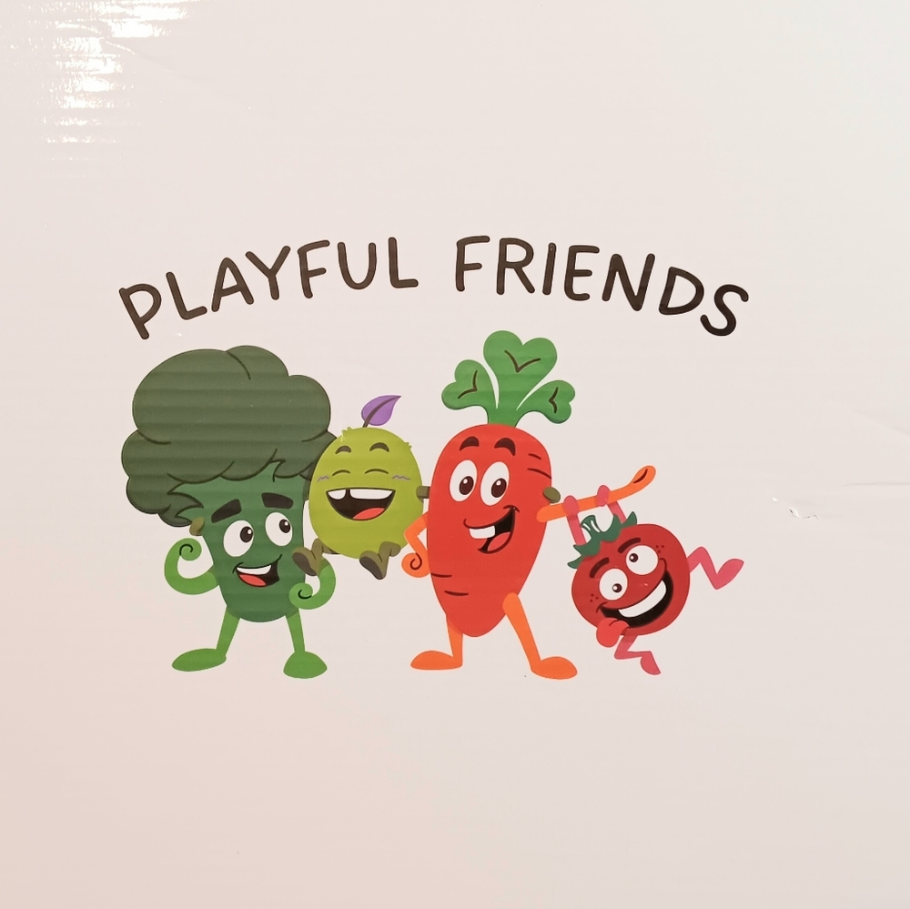 New Without Tag Kids Plates.  Playful Friends